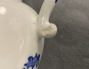 A Chinese blue and white 'antiquities' ewer, Kangxi